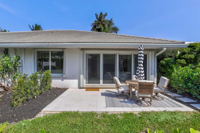 1004 Langer Way, Delray Beach, FL 33483