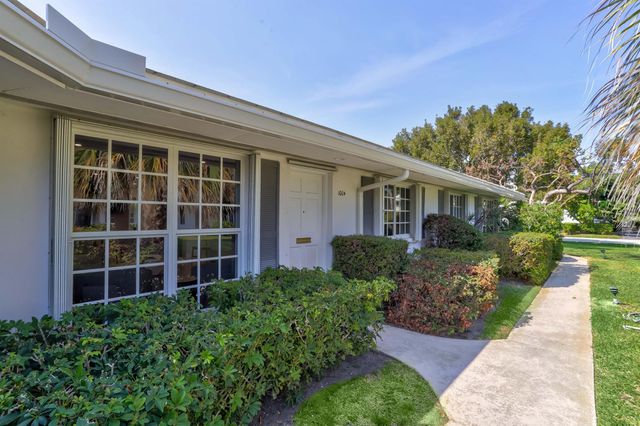 1004 Langer Way, Delray Beach, FL 33483