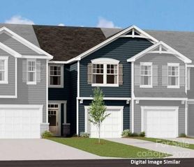 5620 Axil Lane 394 Adriana French Countr, Charlotte, NC 28269