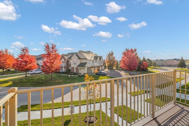 8292 Heywood Circle Unit 4, Sterling Heights, MI 48312