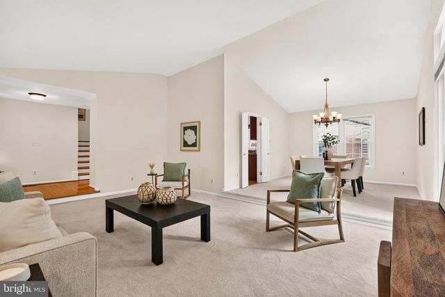 9021 PARLIAMENT DR, Burke, VA 22015