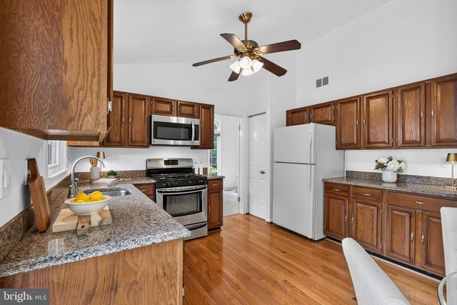9021 PARLIAMENT DR, Burke, VA 22015