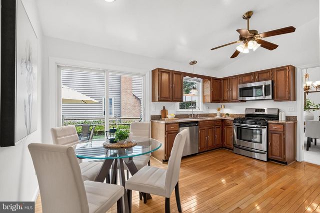 9021 PARLIAMENT DR, Burke, VA 22015