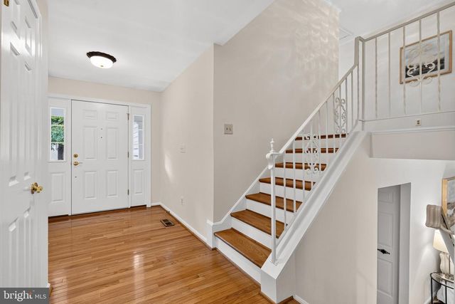 9021 PARLIAMENT DR, Burke, VA 22015