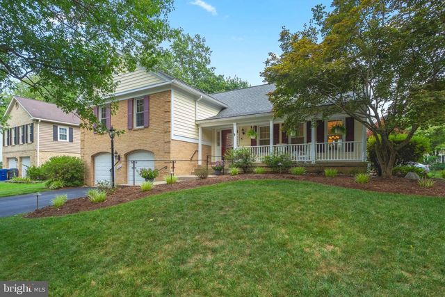9021 PARLIAMENT DR, Burke, VA 22015