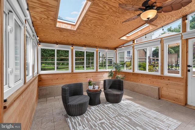 9021 PARLIAMENT DR, Burke, VA 22015
