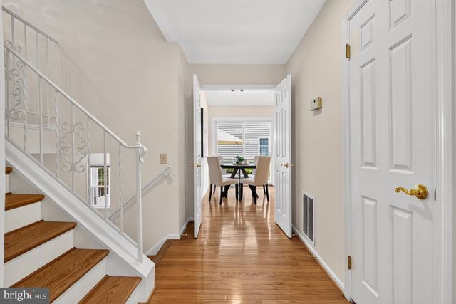 9021 PARLIAMENT DR, Burke, VA 22015