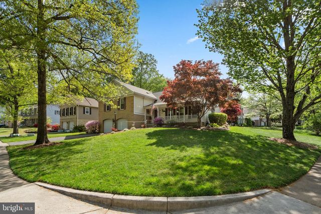 9021 PARLIAMENT DR, Burke, VA 22015