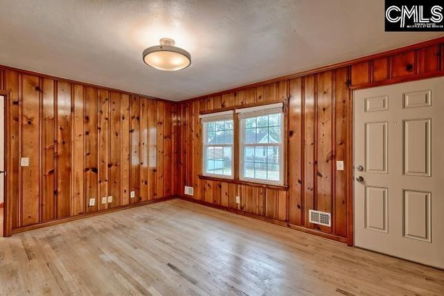 207 Woodhaven Drive, West Columbia, SC 29169