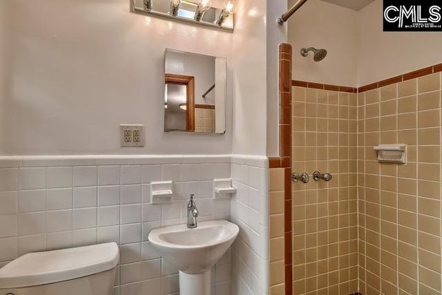 207 Woodhaven Drive, West Columbia, SC 29169