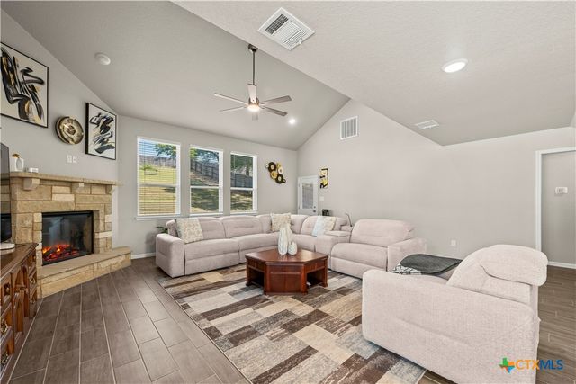 1544 Justice Drive, Copperas Cove, TX 76522