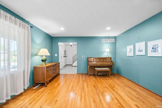 2325 Bennett Road, Lafayette, IN 47909