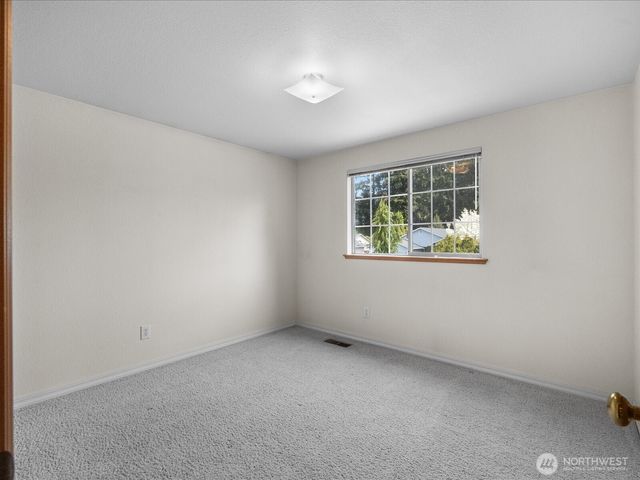 8830 62nd Drive NE, Marysville, WA 98270