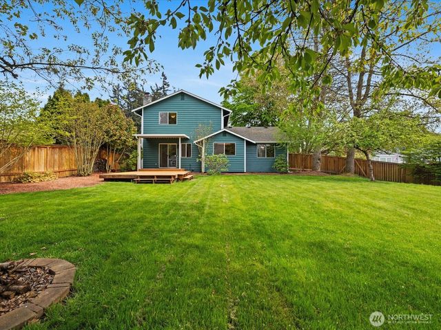 8830 62nd Drive NE, Marysville, WA 98270