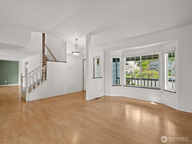 8830 62nd Drive NE, Marysville, WA 98270