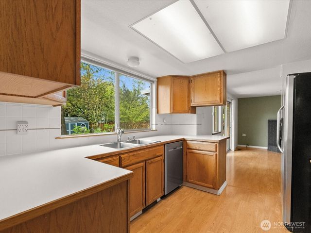 8830 62nd Drive NE, Marysville, WA 98270
