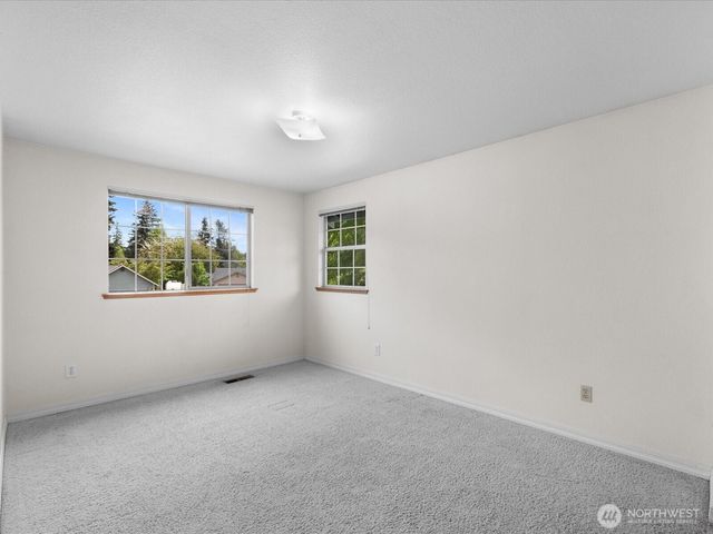 8830 62nd Drive NE, Marysville, WA 98270