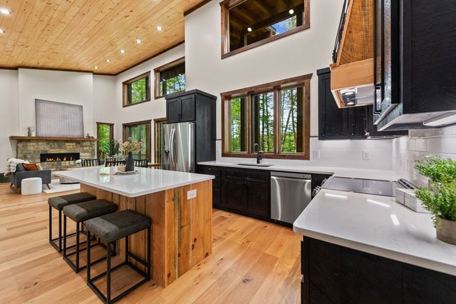 42 Rolling Rapids, Blue Ridge, GA 30513