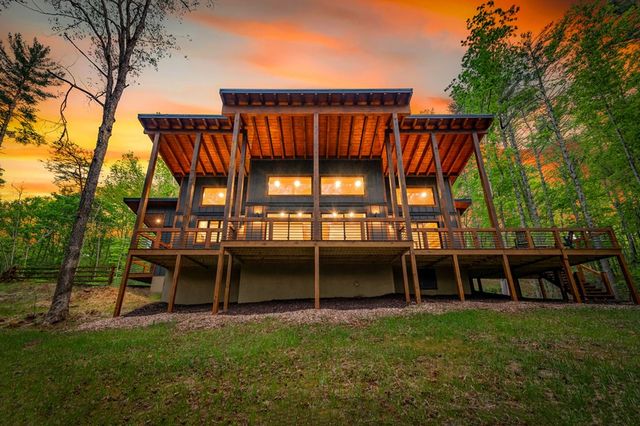 42 Rolling Rapids, Blue Ridge, GA 30513