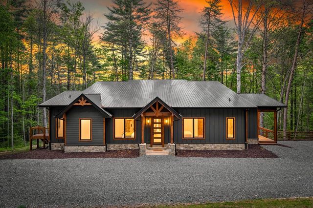 42 Rolling Rapids, Blue Ridge, GA 30513