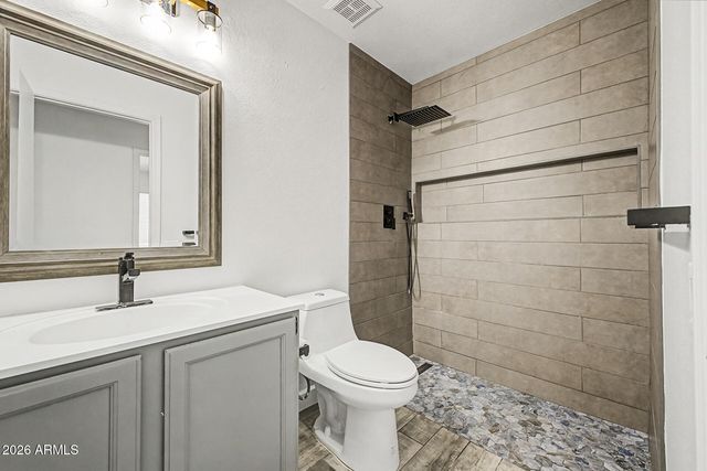 3417 E KELTON Lane, Phoenix, AZ 85032