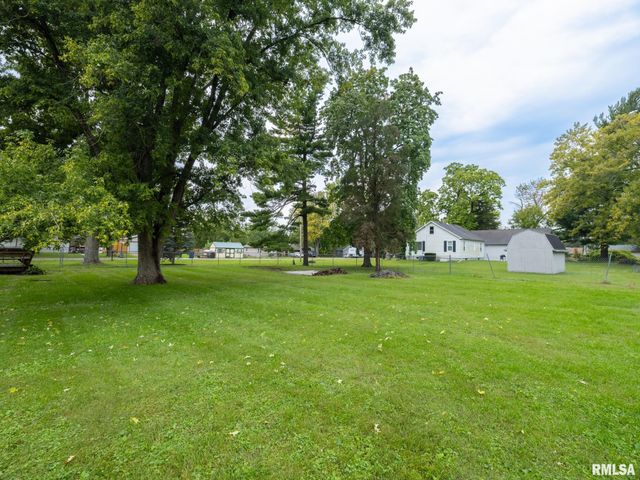 212 GARDENA Avenue, East Peoria, IL 61611