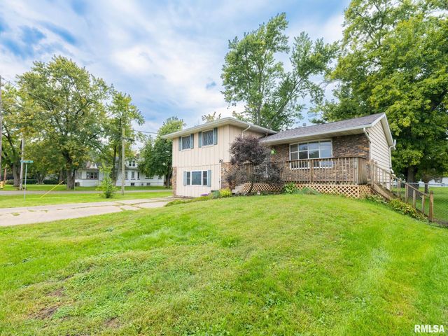 212 GARDENA Avenue, East Peoria, IL 61611
