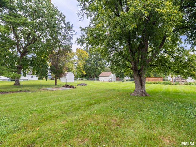 212 GARDENA Avenue, East Peoria, IL 61611