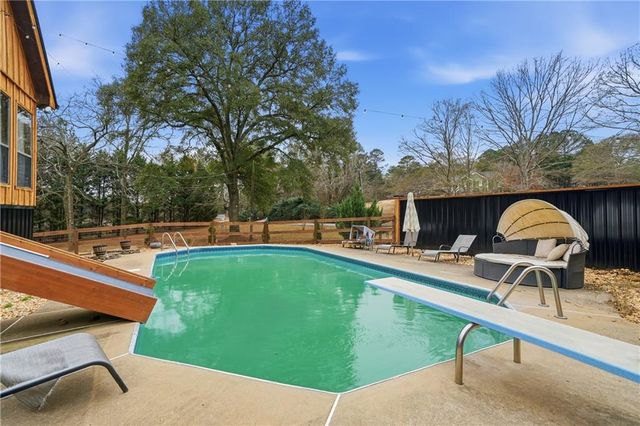 100 Lee Avenue, Cedartown, GA 30125