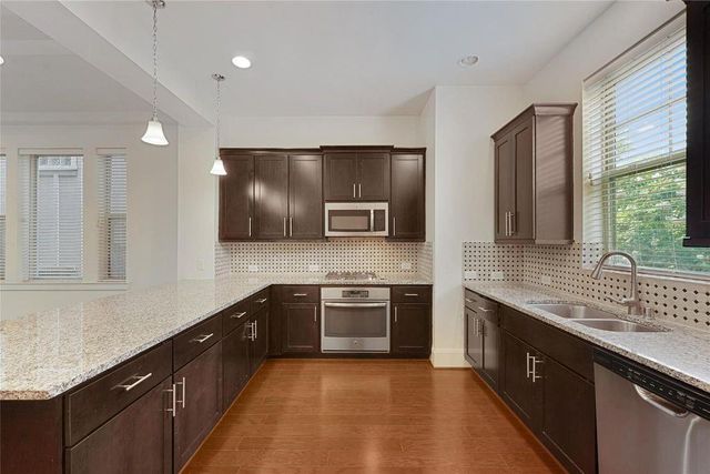 1820 Dennis Street, Houston, TX 77004