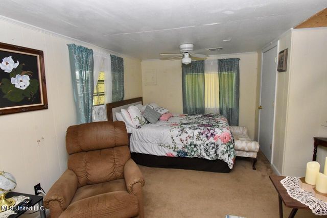 432 Klondyke Road, Long Beach, MS 39560