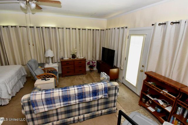 432 Klondyke Road, Long Beach, MS 39560