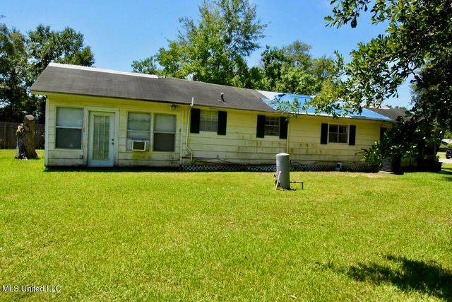 432 Klondyke Road, Long Beach, MS 39560