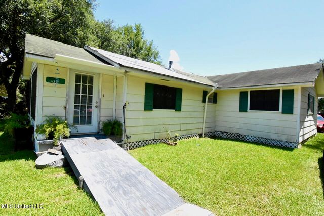 432 Klondyke Road, Long Beach, MS 39560