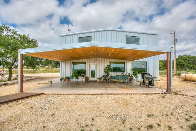 19621 Bluff Road, Christoval, TX 76935