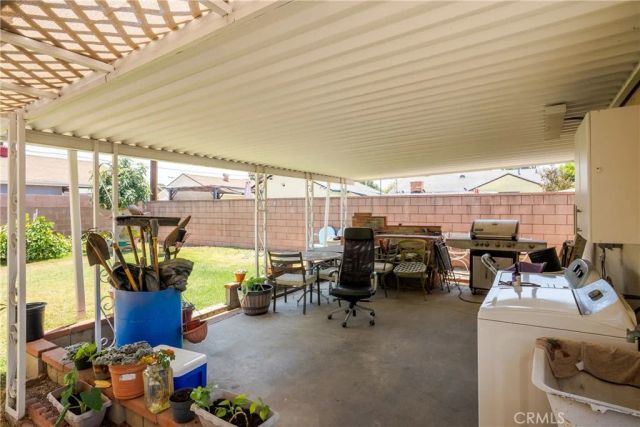1112 E Louisa, West Covina, CA 91790