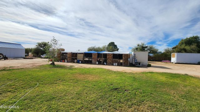 35448 2ND Street, Wenden, AZ 85357