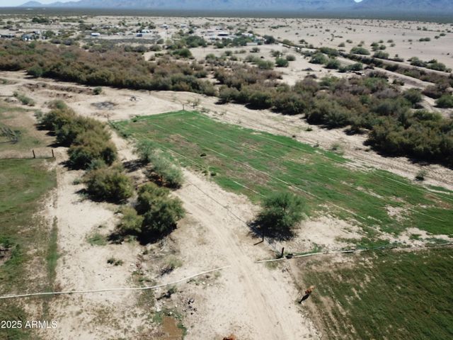 35448 2ND Street, Wenden, AZ 85357