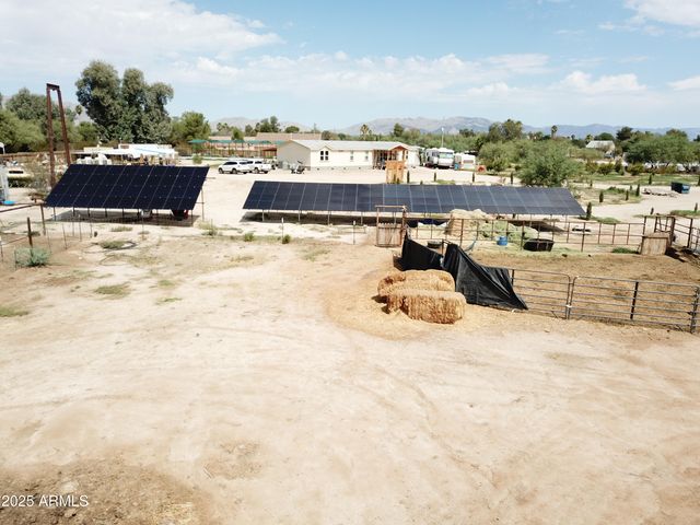 35448 2ND Street, Wenden, AZ 85357