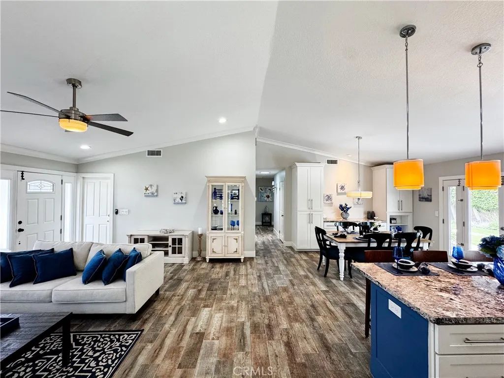 Image 2 of property listing at 20772 Hunter Lane, Huntington Beach, CA 92646