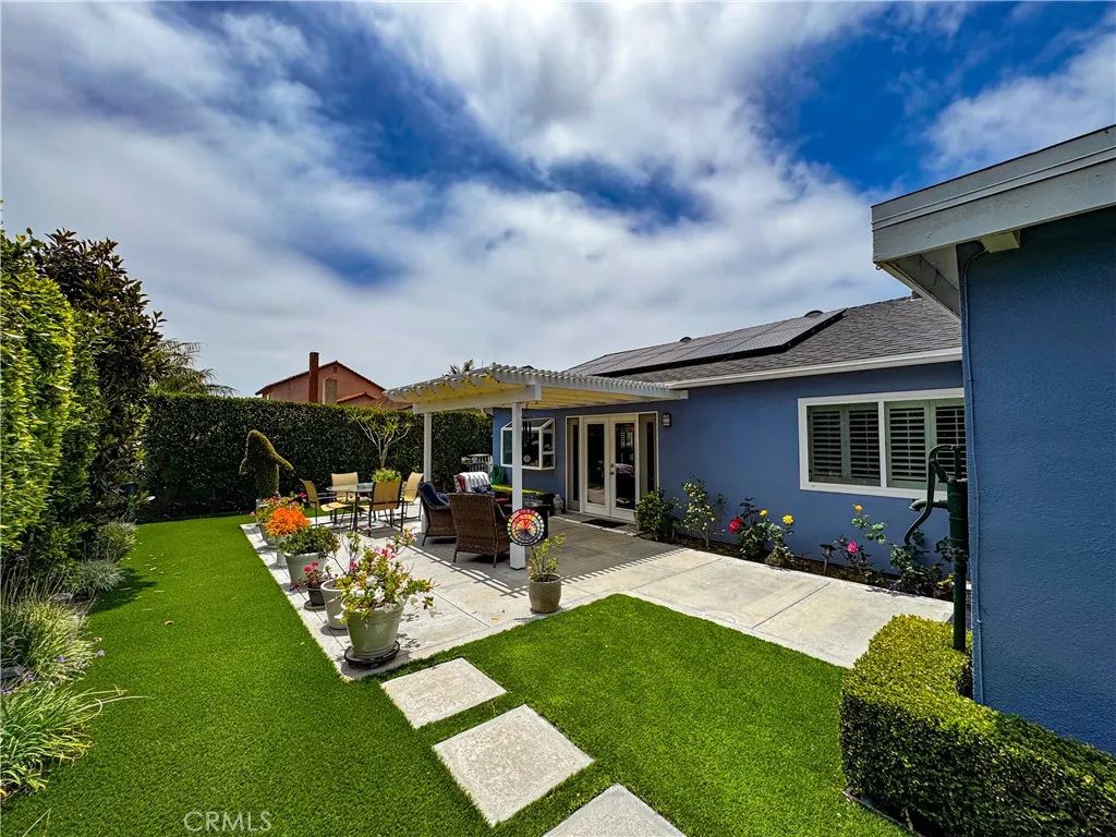 Image 19 of property listing at 20772 Hunter Lane, Huntington Beach, CA 92646