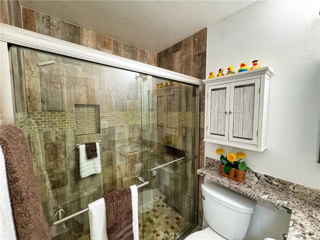 Image 9 of property listing at 20772 Hunter Lane, Huntington Beach, CA 92646