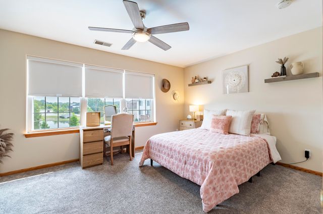 673 Davis Circle, Crown Point, IN 46307