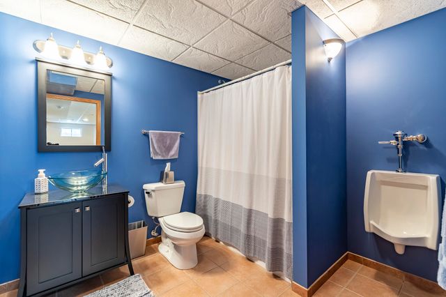673 Davis Circle, Crown Point, IN 46307