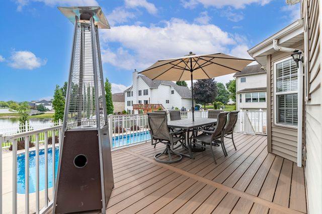 673 Davis Circle, Crown Point, IN 46307