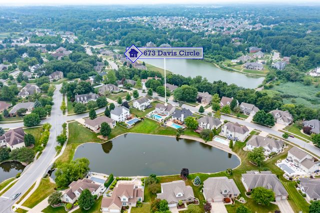 673 Davis Circle, Crown Point, IN 46307