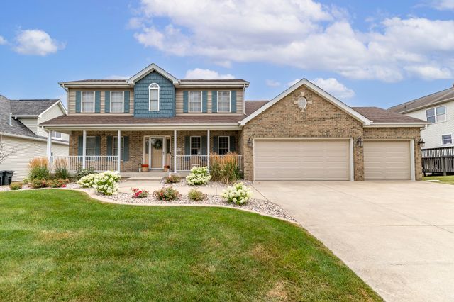 673 Davis Circle, Crown Point, IN 46307