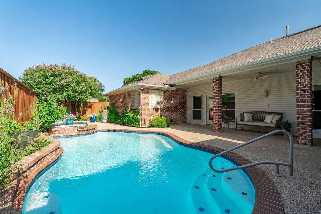 1873 Quail Lane, Richardson, TX 75080