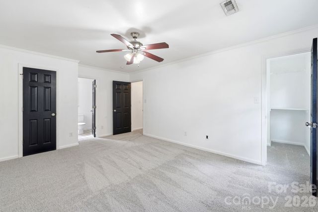 2819 Royal Ridge Lane, Charlotte, NC 28212