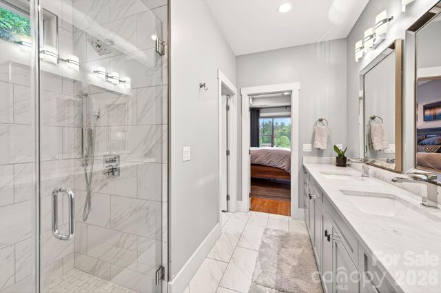 121 Still Water Lane, Fletcher, NC 28732
